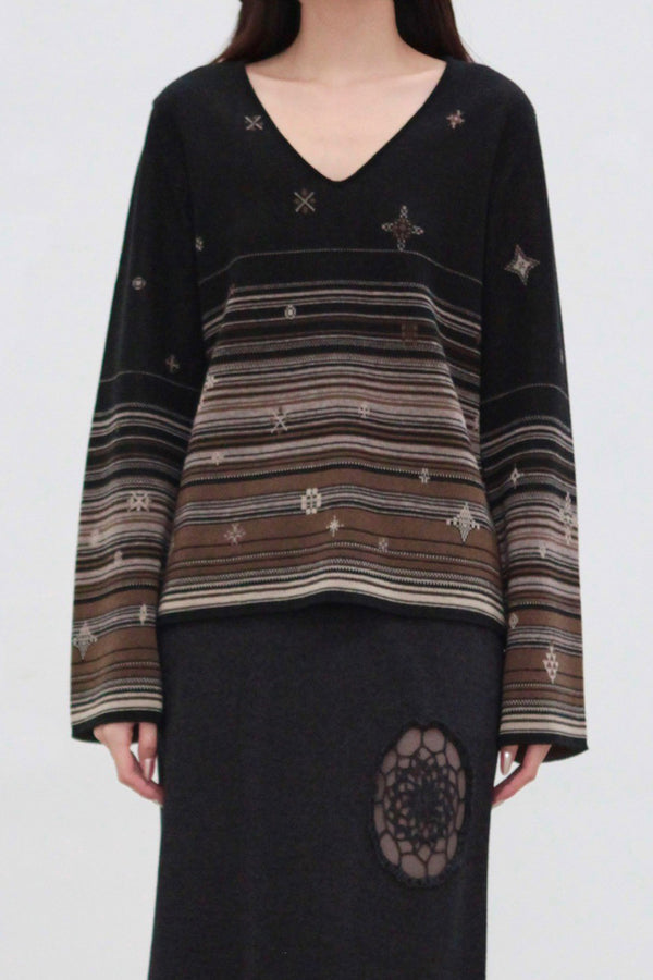 SWAYING 25 Early Spring V-neck snowflake jacquard pullover / straight pants SW-SW25PS1T13-HEI Black top SW25PS1T13 SW25PS3B11